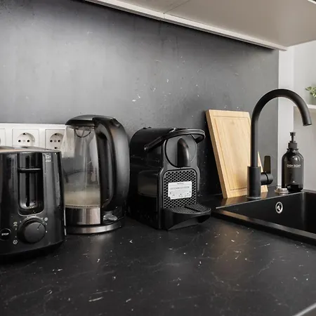 4 Grosse Kueche Balkon Am Maybachufer Apartment Berlin