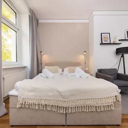 Apartament 4 Grosse Kueche Balkon Am Maybachufer *