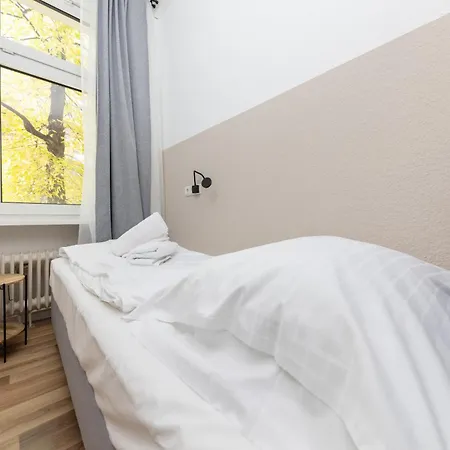 4 Grosse Kueche Balkon Am Maybachufer * 베를린