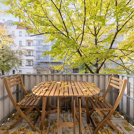 아파트 4 Grosse Kueche Balkon Am Maybachufer