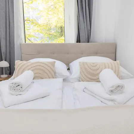 Apartament 4 Grosse Kueche Balkon Am Maybachufer *