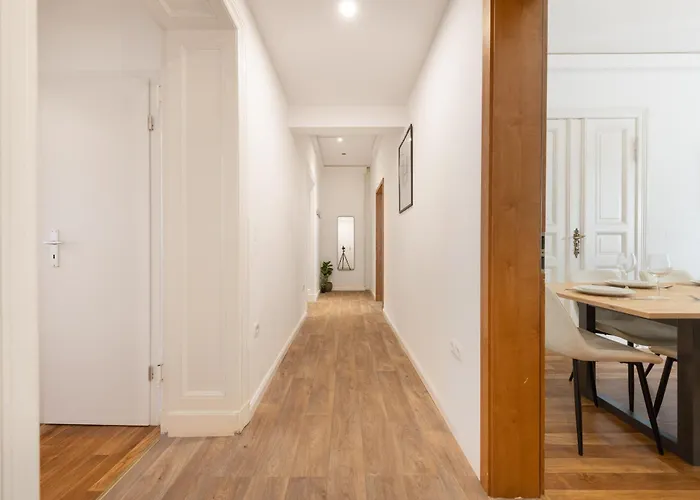 4 Grosse Kueche Balkon Am Maybachufer Lägenhet *