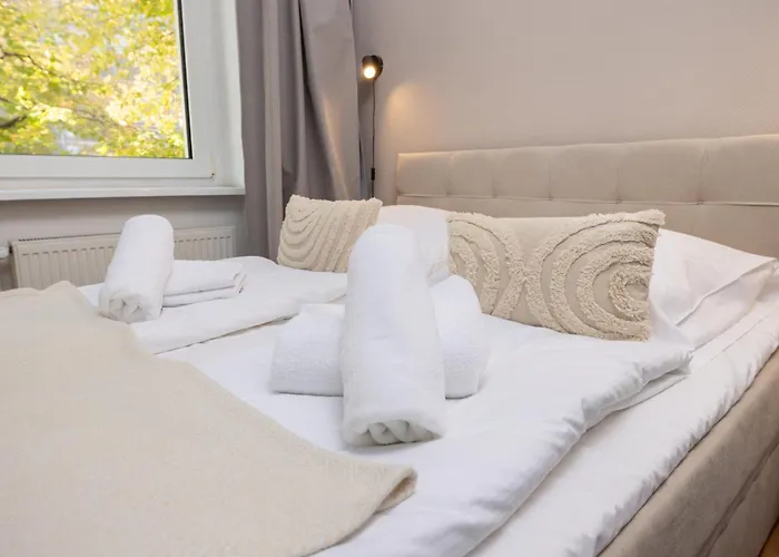 4 Grosse Kueche Balkon Am Maybachufer Berlin