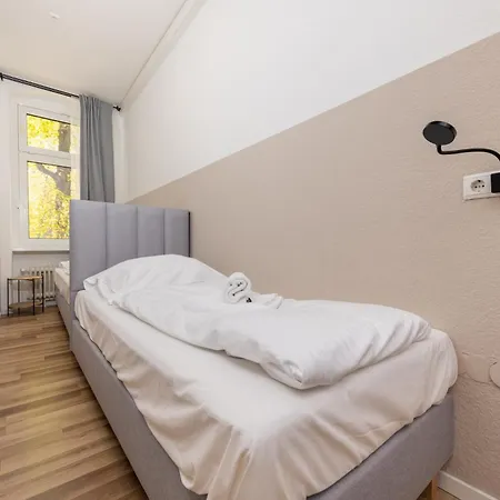 4 Große Küche Balkon Am Maybachufer *