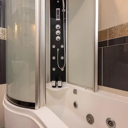 Apartment 4 Große Küche Balkon Am Maybachufer *